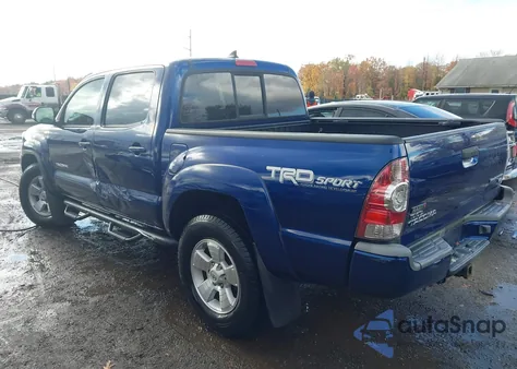 2015 Toyota Tacoma Prerunner V6 z USA, uszkodzony, nr VIN 3TMJU4GNXFM181194